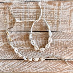 🐚2 Handmade Natural Seashell Bracelets🐚🆕 both for $23
